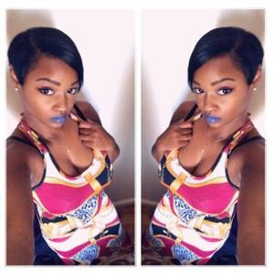 Meet your Posher, Selina